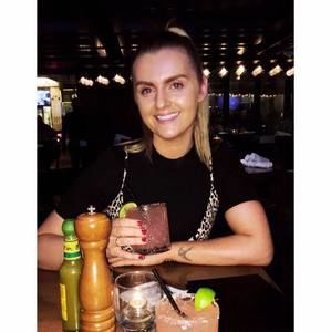 Meet your Posher, Catherine